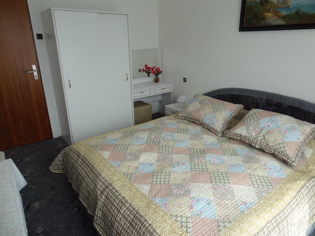 Pension Villa Hany Mariánské Lázně Szoba fotó